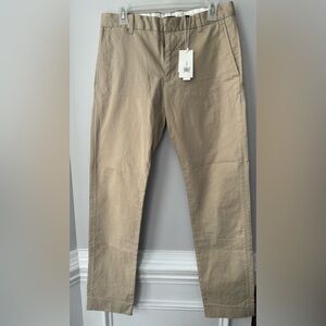 NWT Vince Men's Khaki Chinos Slim Fit/Griffith Pants Size 31